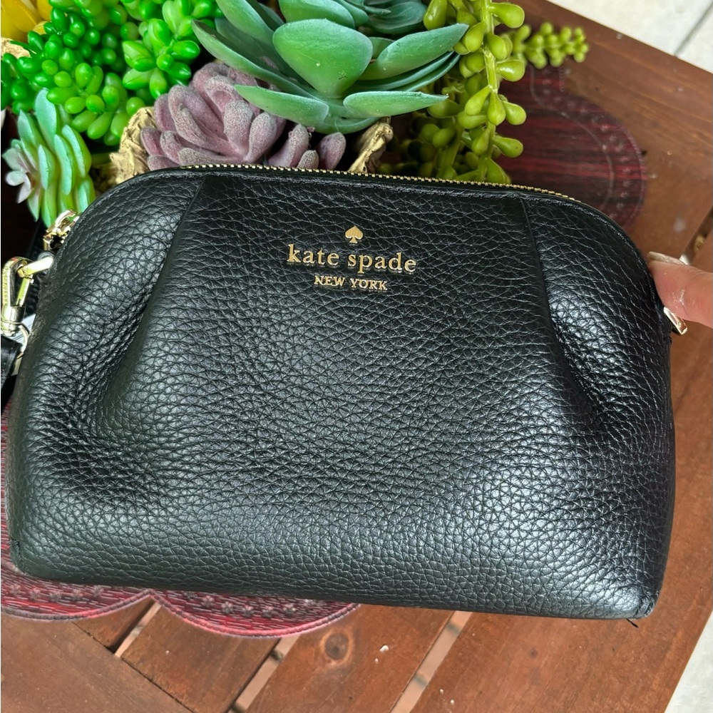 Authentic KATE SPADE Pebbled leather zip top Satchel/Wristel/crosby - Picture 14 of 15